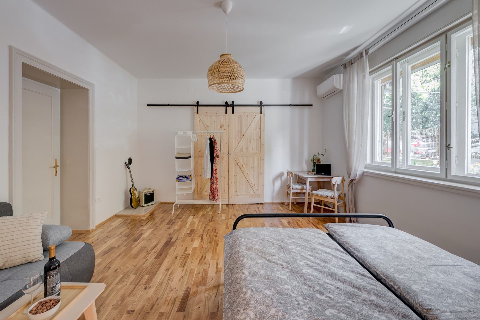Another view of the room